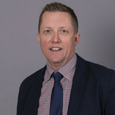 Photo of Dan Stephen